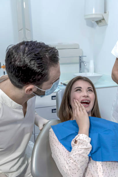 Best Tooth Infection Emergency Dentist  in Firebaugh, CA